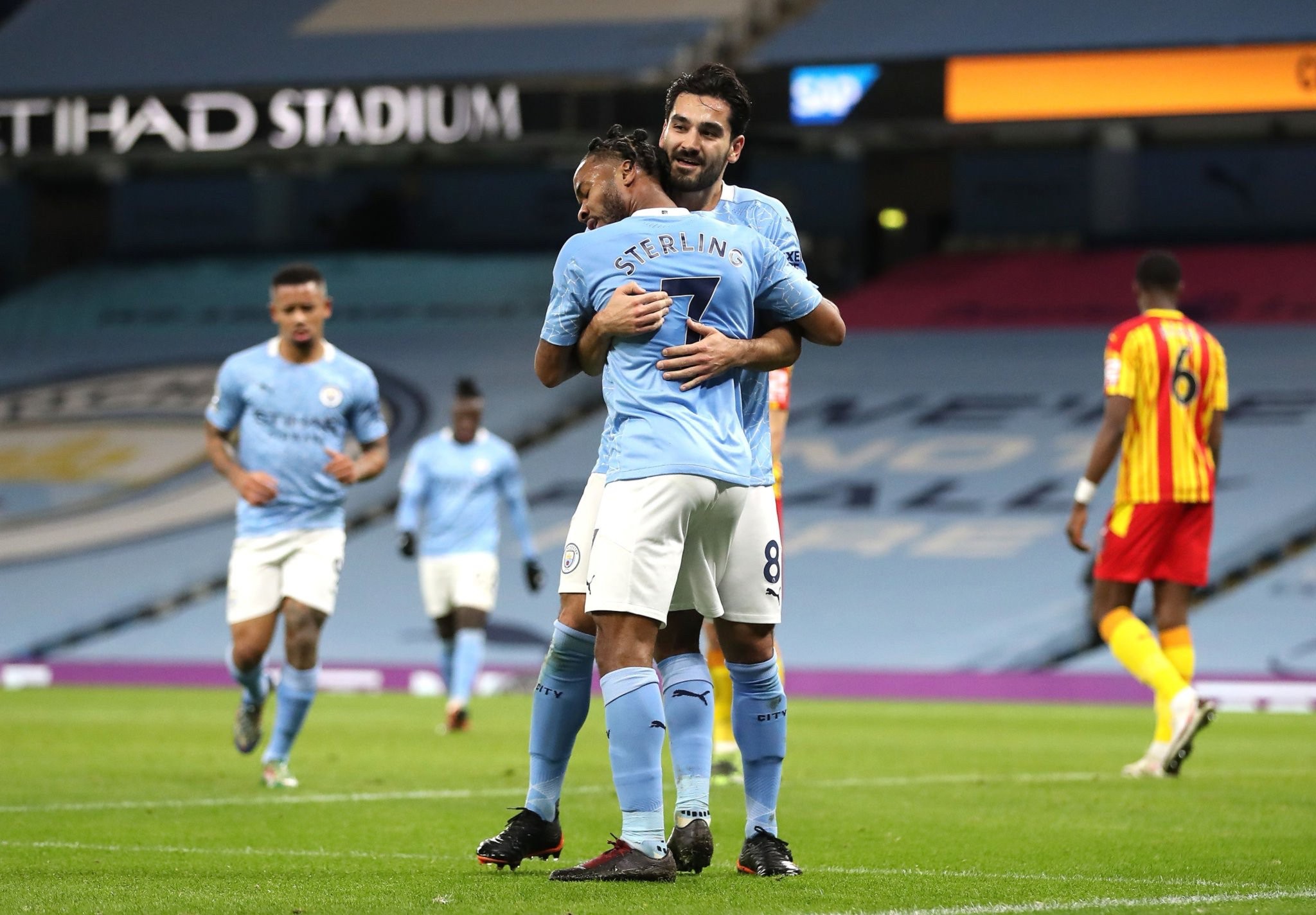 已是他的現 已是他的現